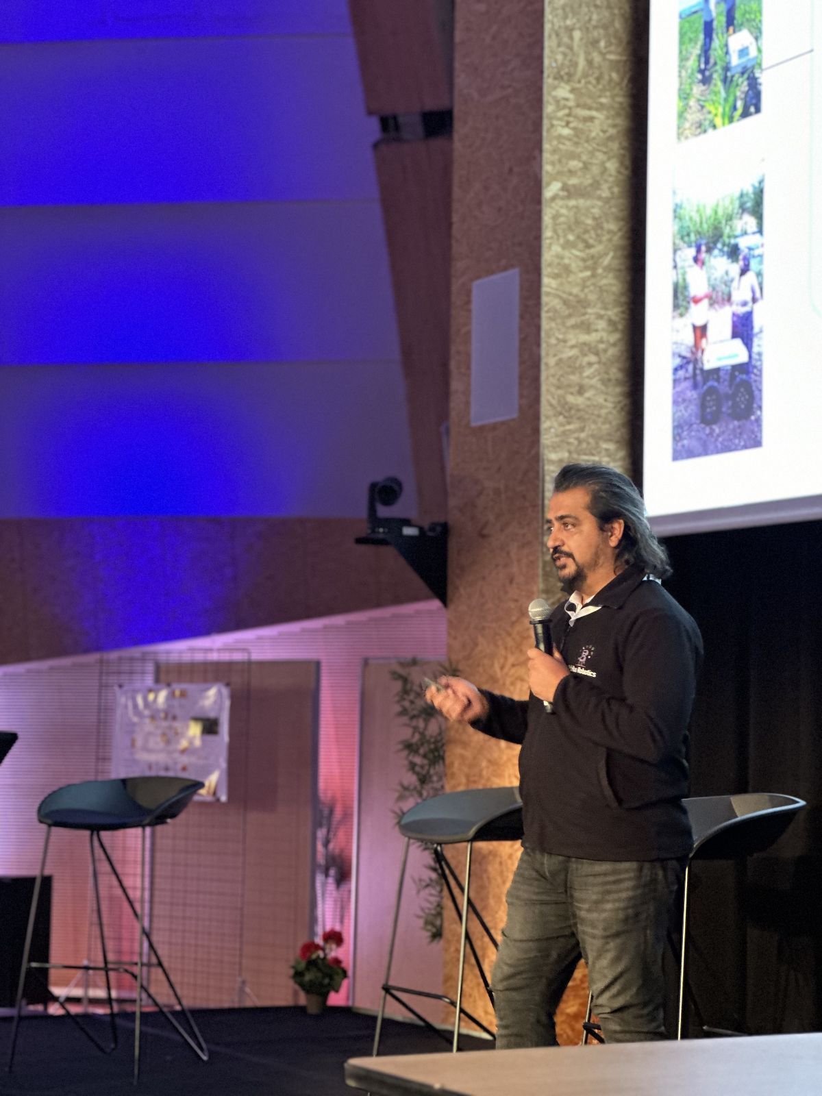 Orbiba Robotics Pitches at CERN Venture Connect Summit – Leading the Charge in Agri-Tech Innovation!